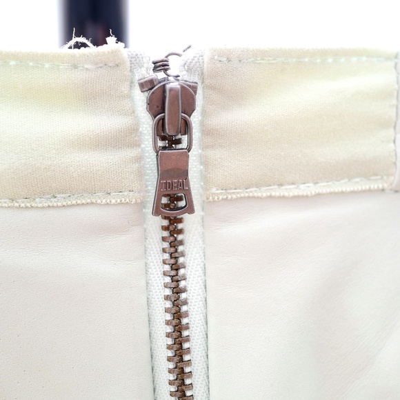 Alice + Olivia Daven Leather Skirt - Size 0 - Picture 4 of 6